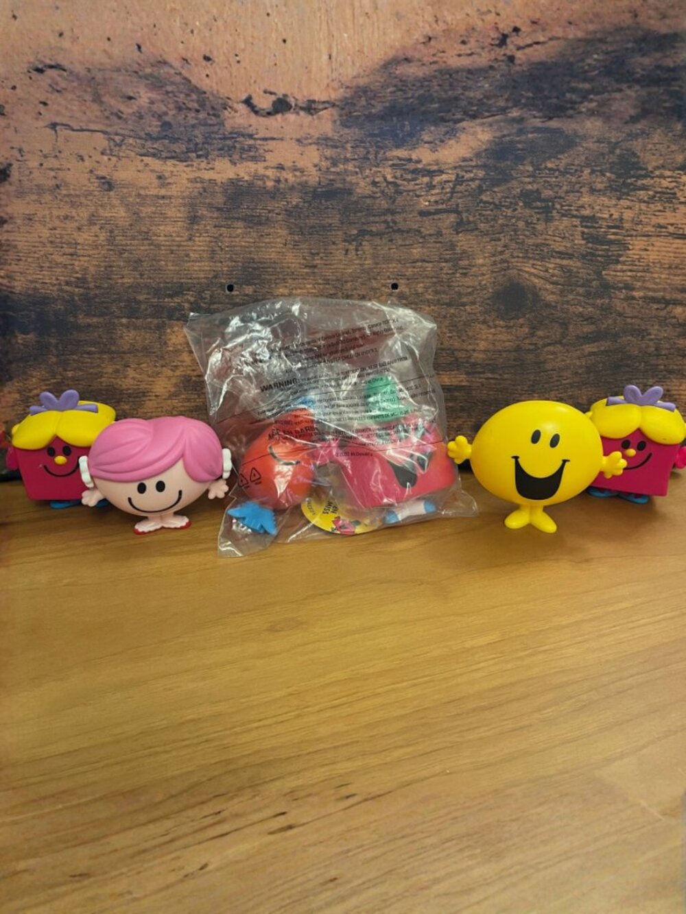McDonald's Mr. Men Little Miss 2020 Happy Meal Toys Lot of 5 Sealed (SKU: 77TO)